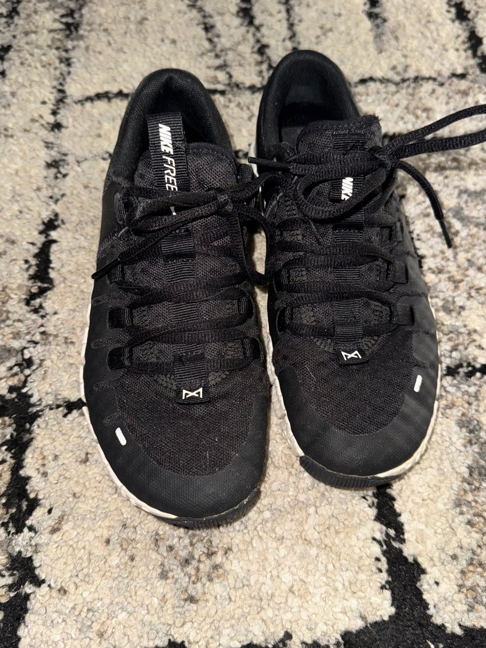 Nike Black and White Running Sneakers